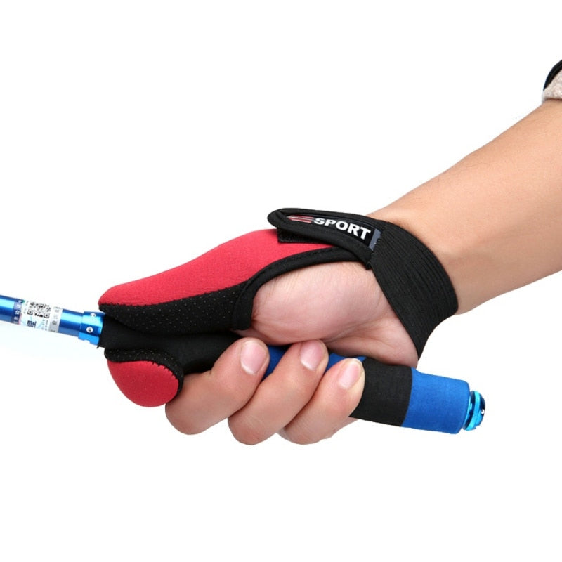 Anti-slip, breathable fishing gloves.