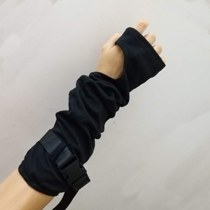 Adjustable black punk fingerless gloves.