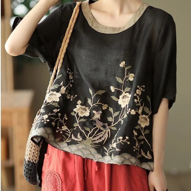 Classic embroidered floral blouse: Women's.